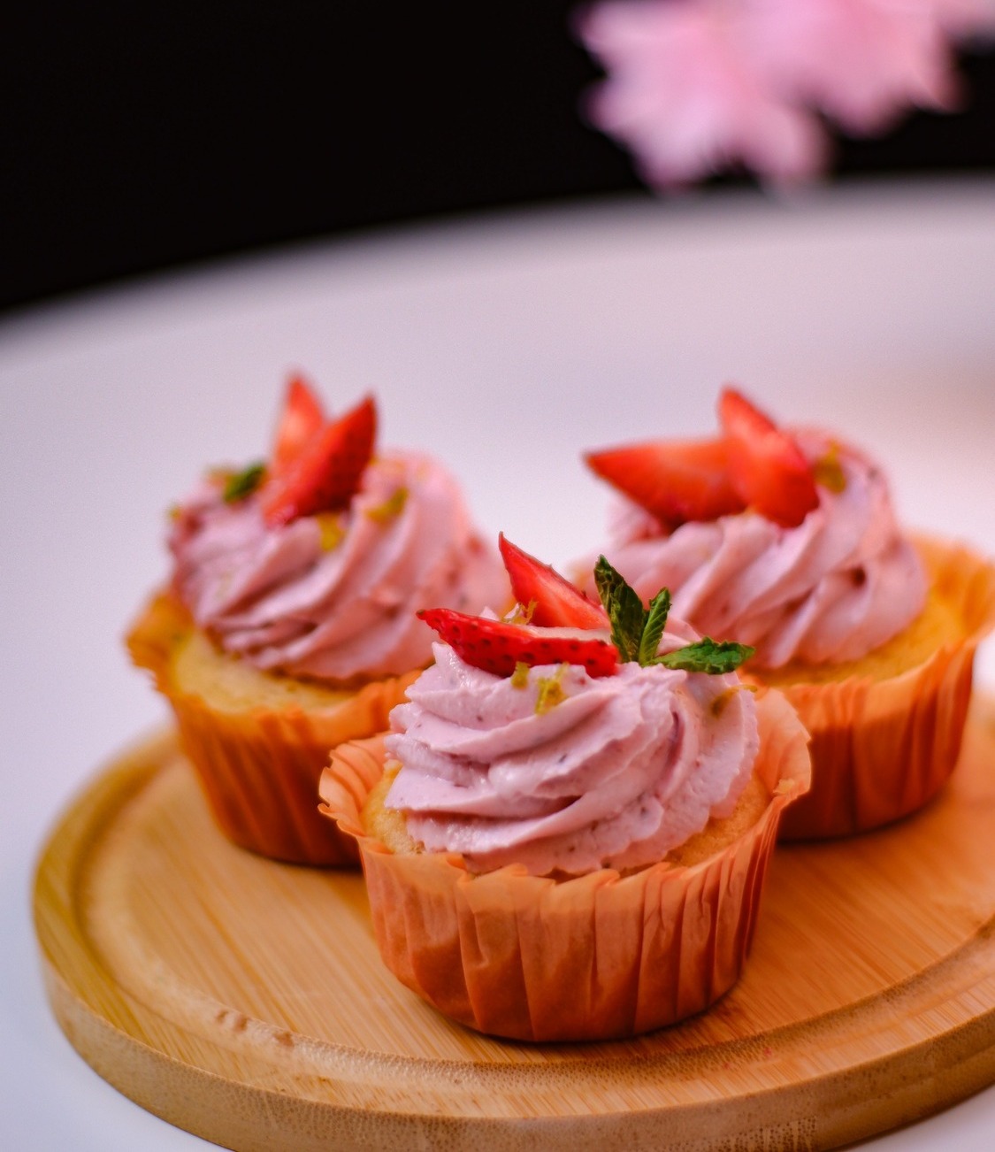 Капкейки "Клубничный мохито" Капкейки "Клубничный мохито"