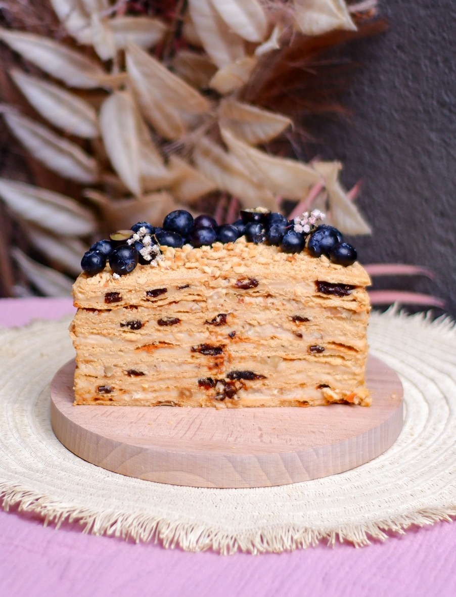 Медовик с грецкими орехами и черносливом ПП Медовик с грецкими орехами и черносливом ПП